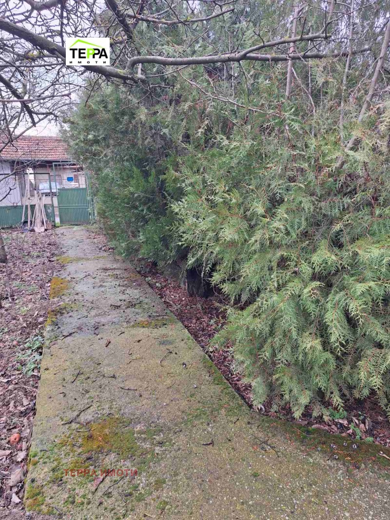 Продава КЪЩА, с. Преславен, област Стара Загора, снимка 2 - Къщи - 53425745