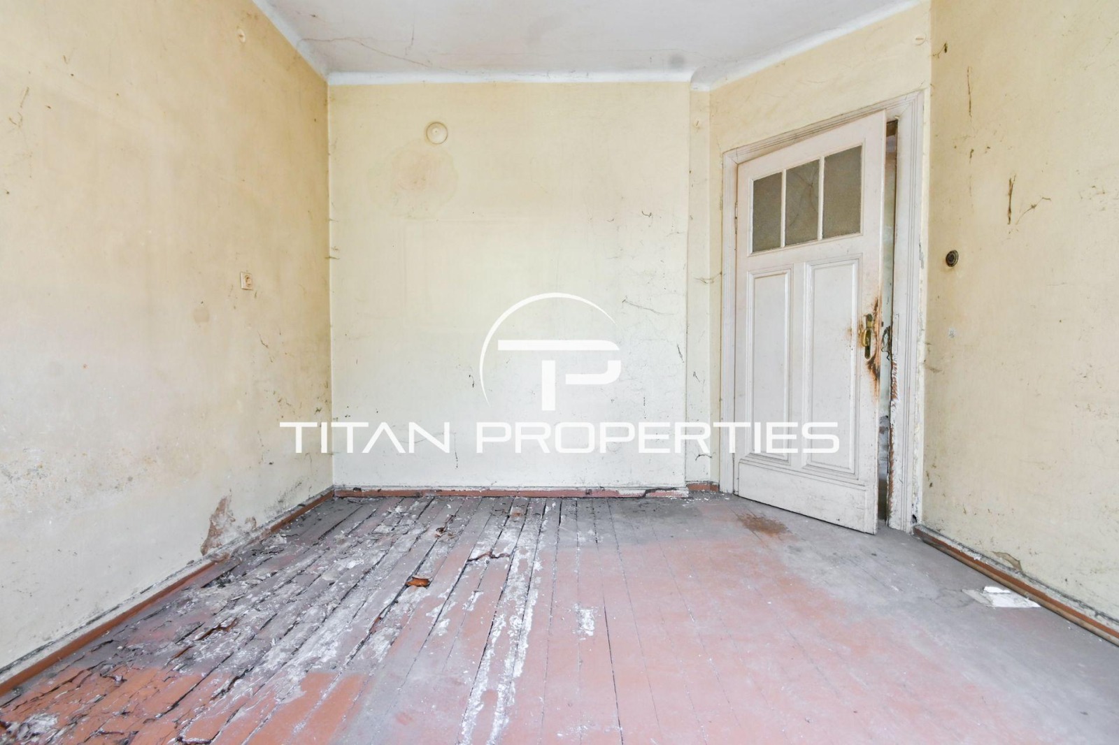 Продава 3-СТАЕН, гр. София, Банишора, снимка 2 - Апартаменти - 56130197