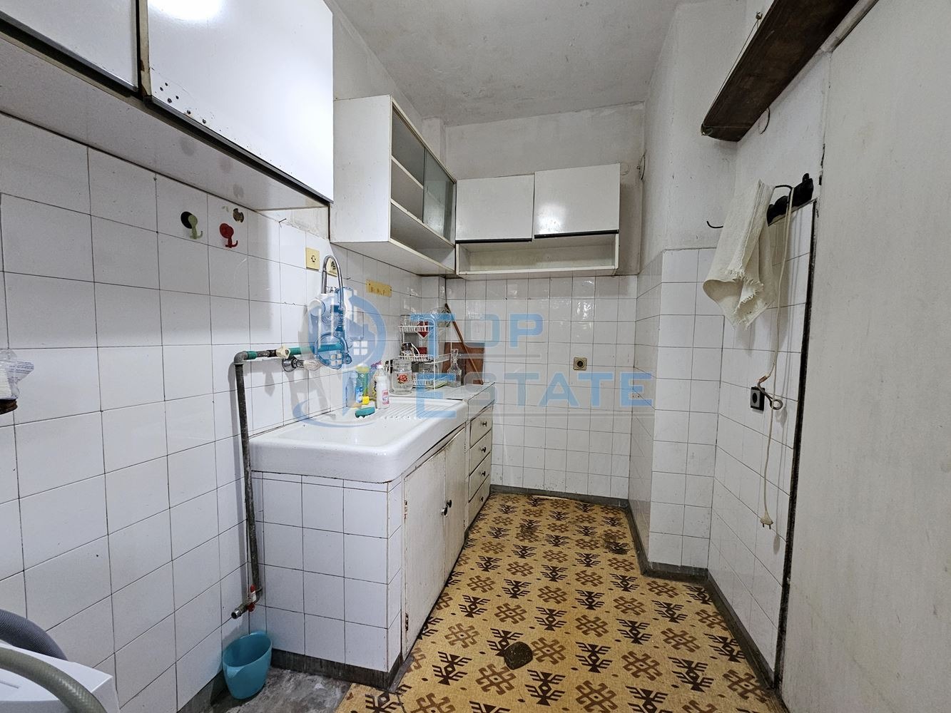 Продава МНОГОСТАЕН, гр. Горна Оряховица, област Велико Търново, снимка 8 - Апартаменти - 55267906