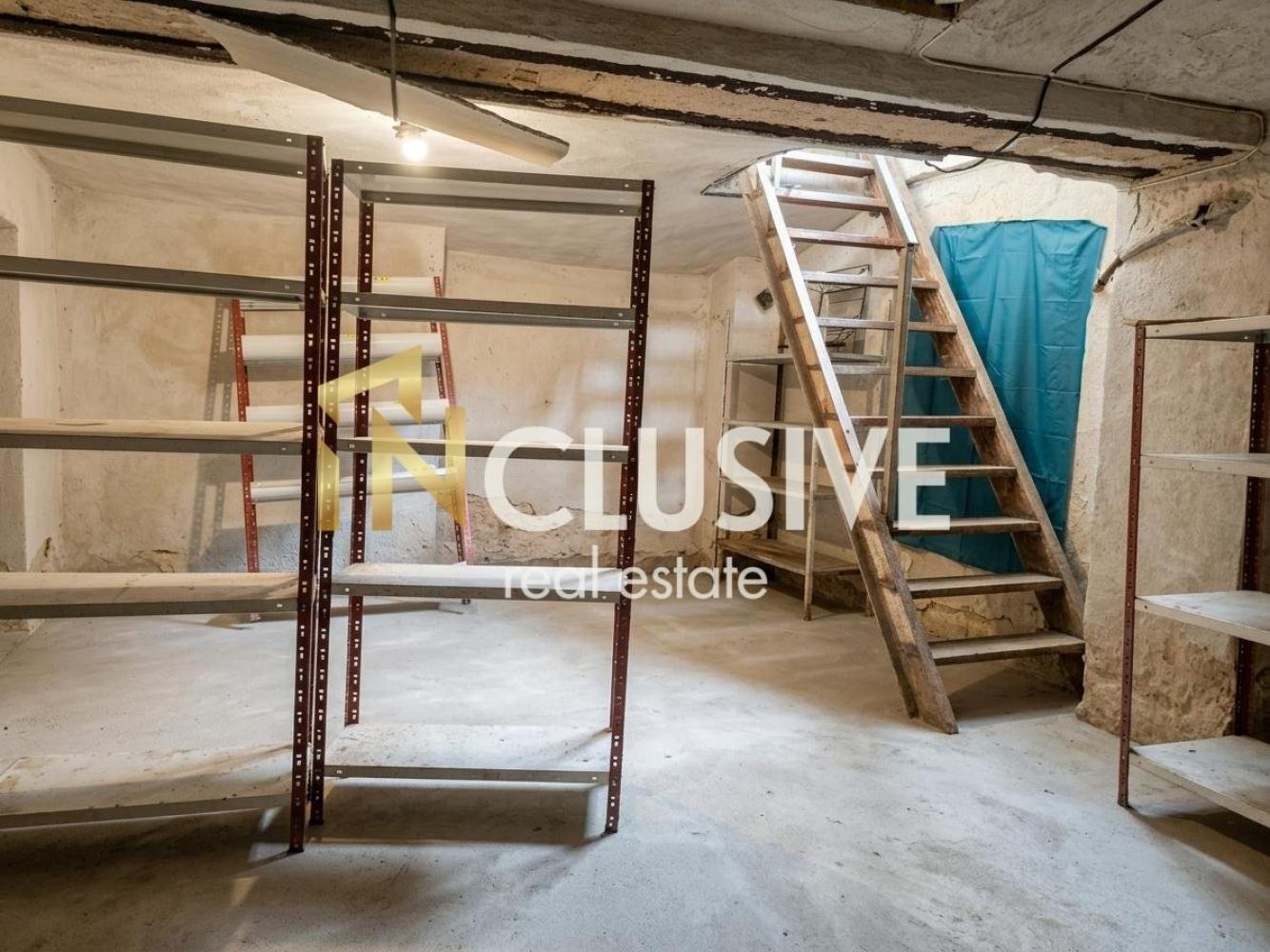 Продава МАГАЗИН, гр. Варна, Център, снимка 13 - Магазини - 54604558