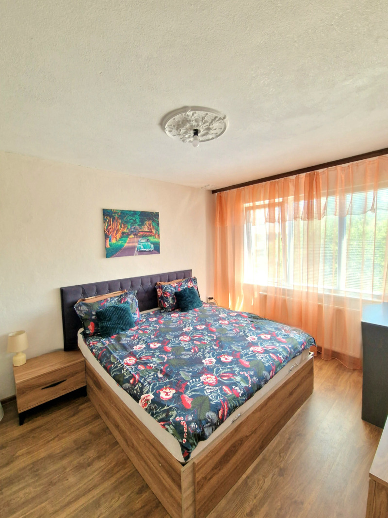 Продава  Многостаен град Добрич , Добротица - Варненска , 130 кв.м | 70653392