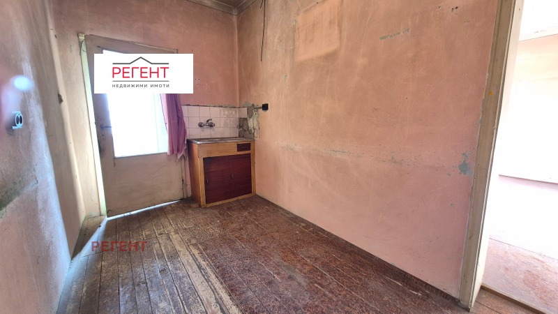 Продава ЕТАЖ ОТ КЪЩА, гр. Габрово, Център, снимка 7 - Етаж от къща - 52833163