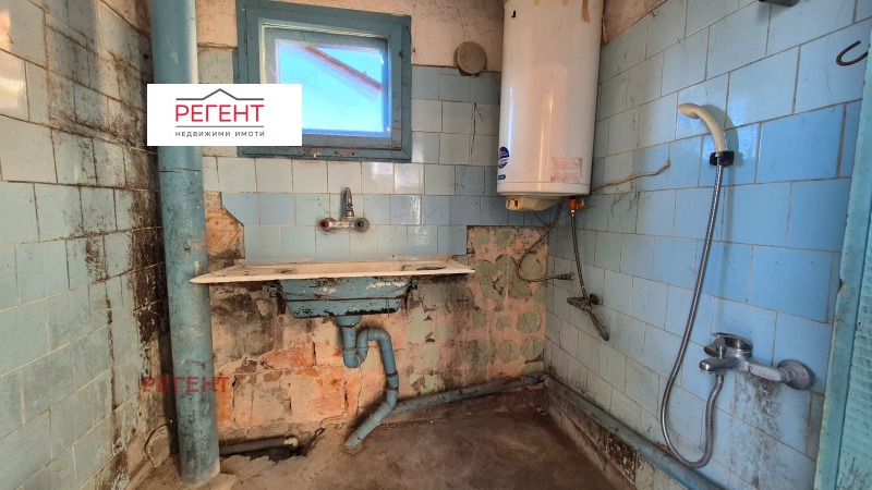 Продава ЕТАЖ ОТ КЪЩА, гр. Габрово, Център, снимка 6 - Етаж от къща - 52833163