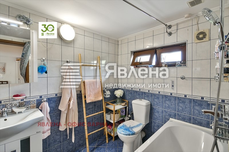 Продава КЪЩА, с. Чернево, област Варна, снимка 9 - Къщи - 48421570