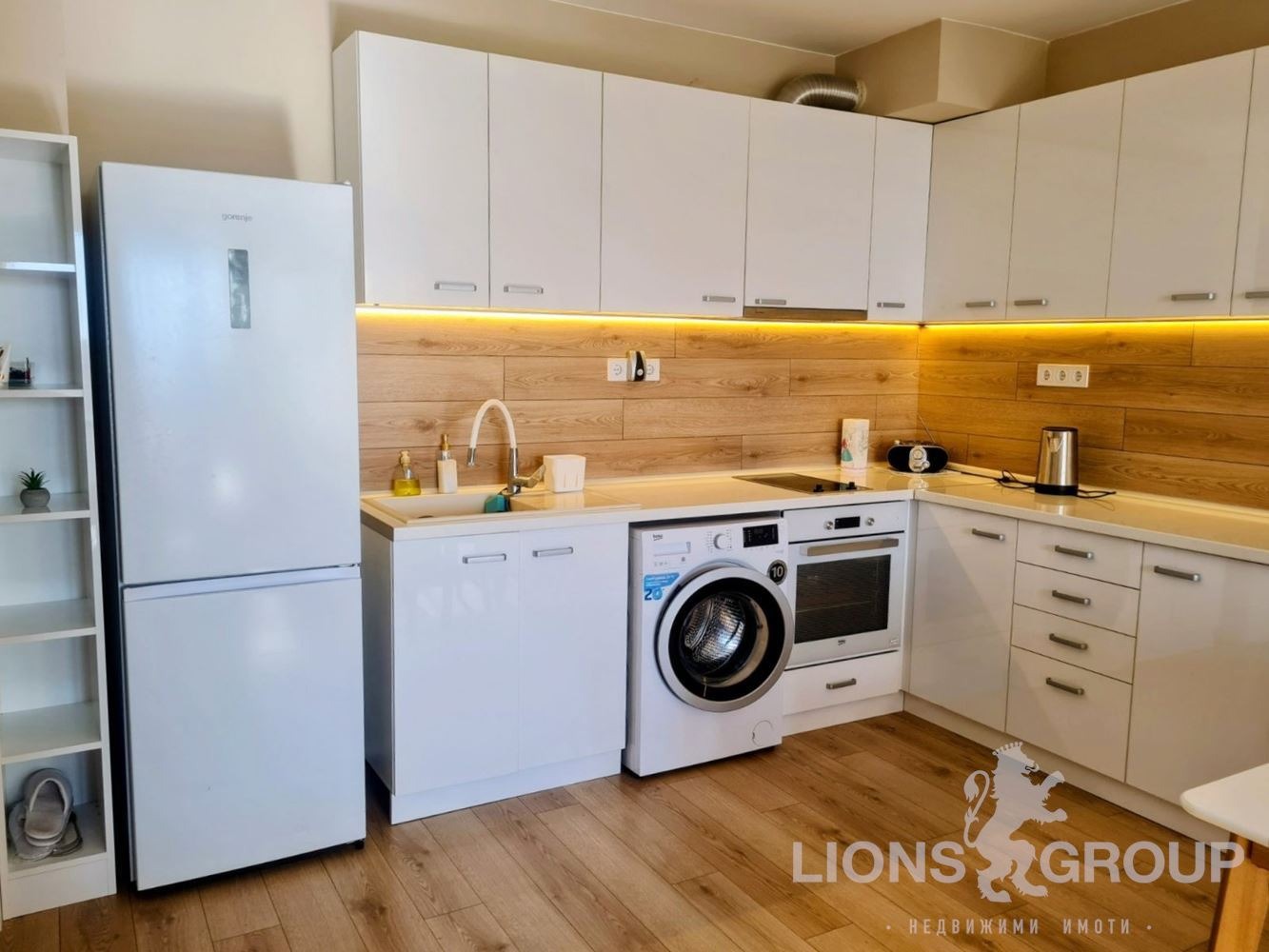 Продава 2-СТАЕН, гр. Варна, Бриз, снимка 3 - Апартаменти - 53640751