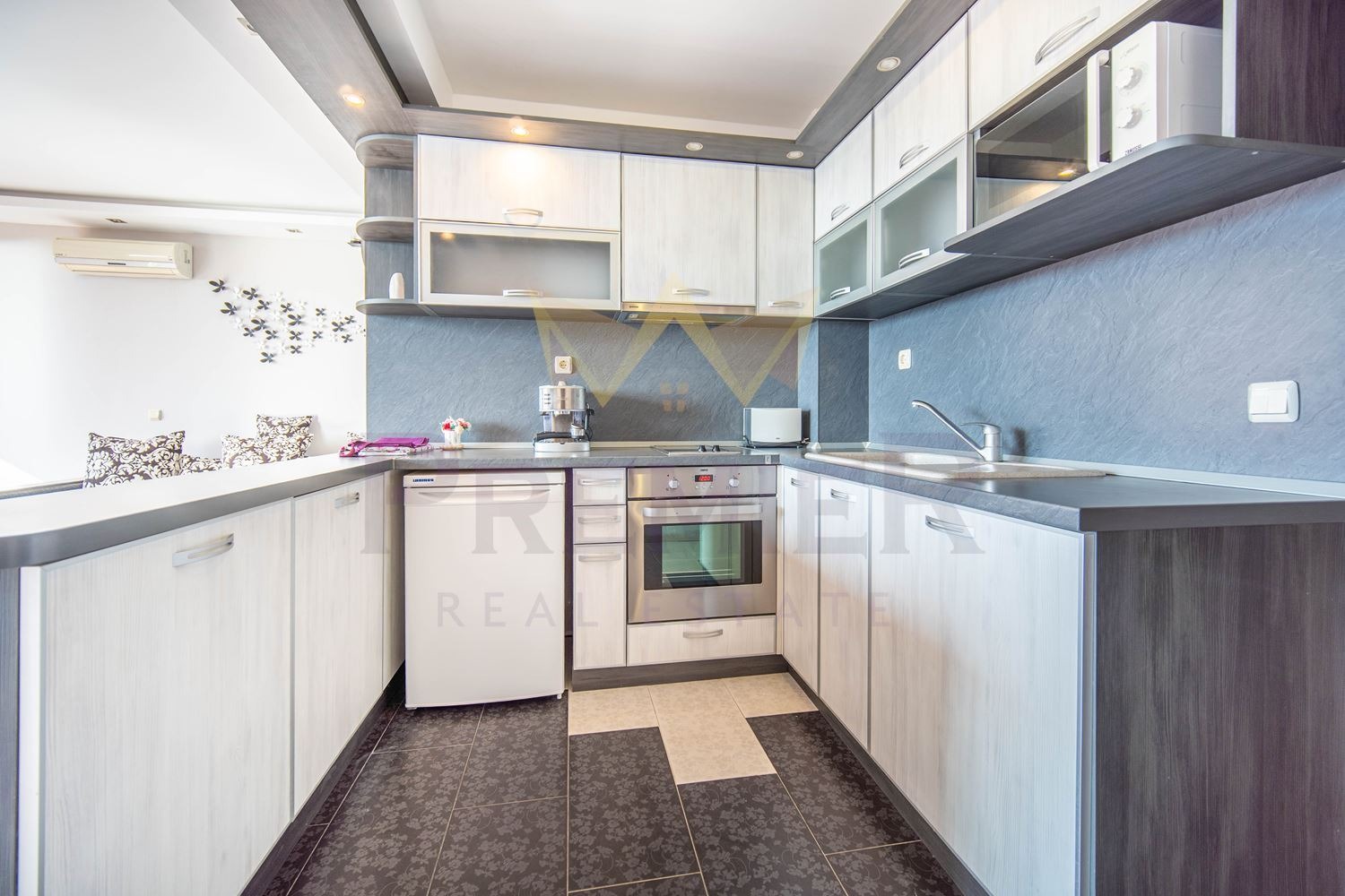 Продава 2-СТАЕН, гр. Балчик, област Добрич, снимка 7 - Апартаменти - 55360146