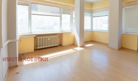 1 chambre Tsentar, Sofia 1