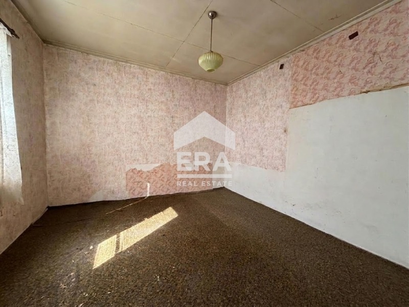 Продава КЪЩА, с. Ряхово, област Русе, снимка 6 - Къщи - 56003041