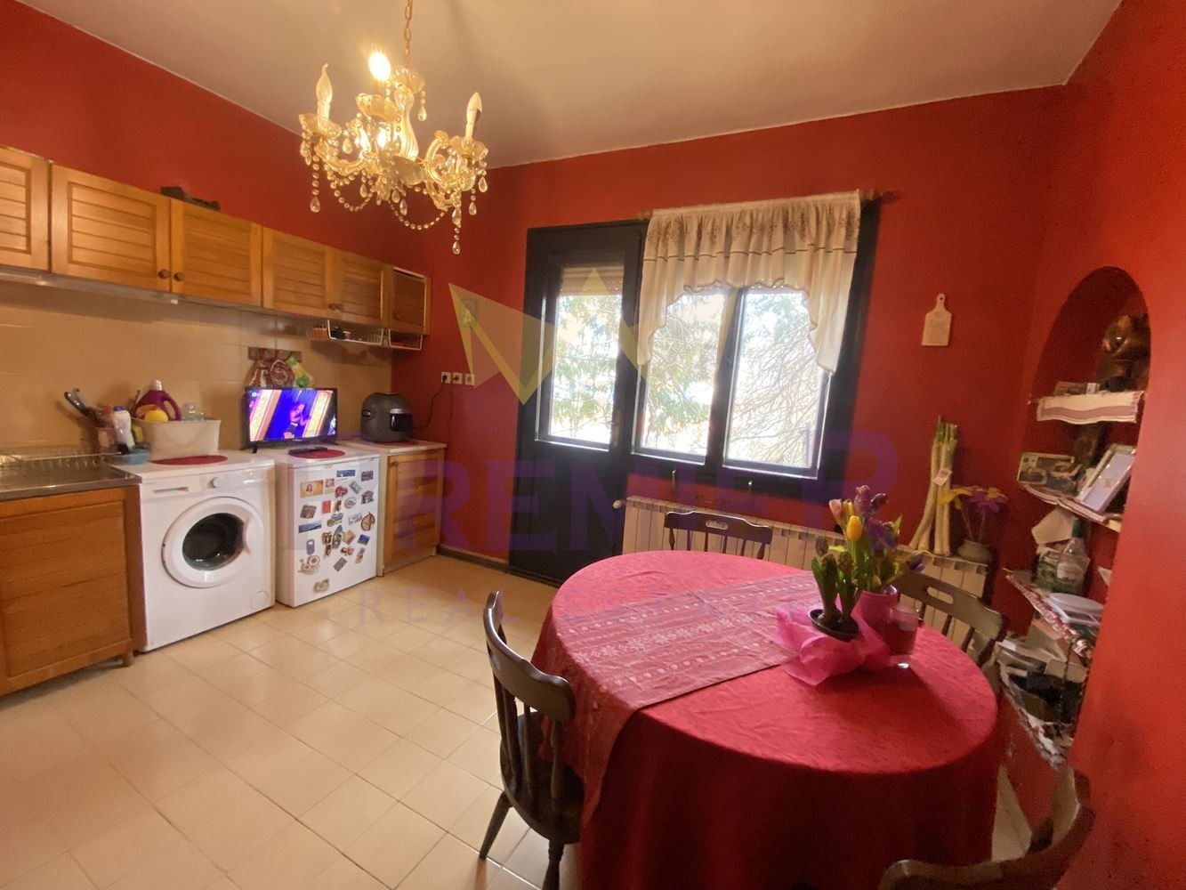 Продава ЕТАЖ ОТ КЪЩА, гр. София, Павлово, снимка 7 - Етаж от къща - 54096845