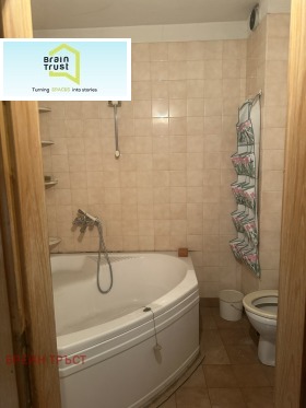 2 bedroom Lozenets, Sofia 8