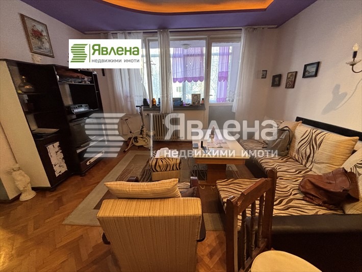 Продава 3-СТАЕН, гр. София, Яворов, снимка 3 - Aпартаменти - 49498932