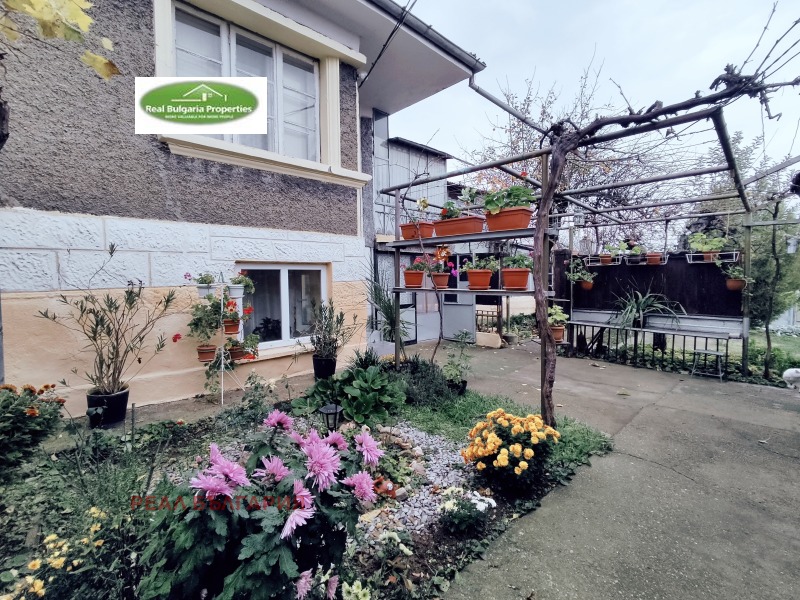 Продава КЪЩА, с. Щръклево, област Русе, снимка 14 - Къщи - 52349587