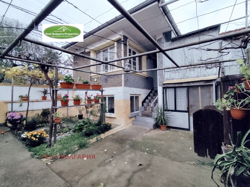 Продава КЪЩА, с. Щръклево, област Русе, снимка 15 - Къщи - 52349587