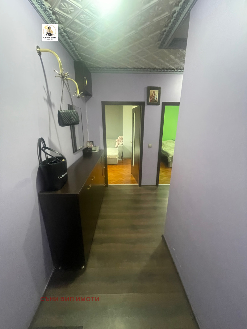 Продава 2-СТАЕН в град Плевен, Дружба 3 - 63 кв.м / 95 000 € » 185 803.85 лв., СЪНИ ВИП ИМОТИ