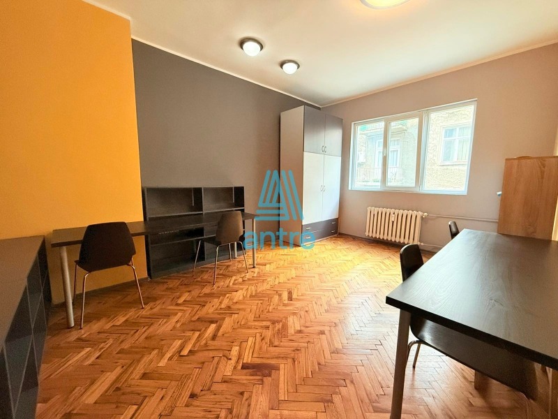 Na prodej  3 ložnice Sofia , Centar , 120 m2 | 69396565 - obraz [2]