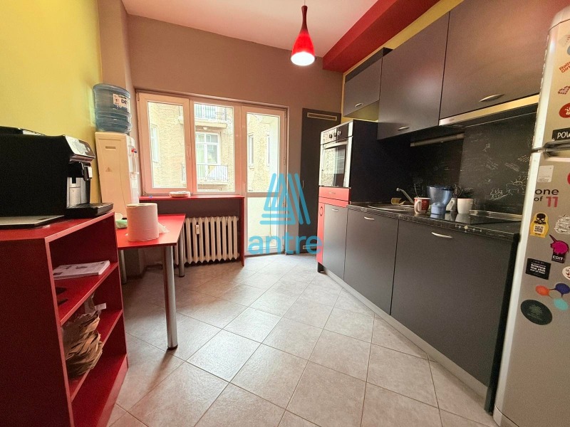 Na prodej  3 ložnice Sofia , Centar , 120 m2 | 69396565 - obraz [9]