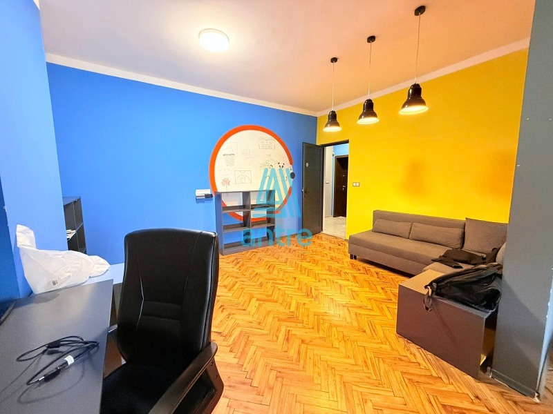 Na prodej  3 ložnice Sofia , Centar , 120 m2 | 69396565 - obraz [3]