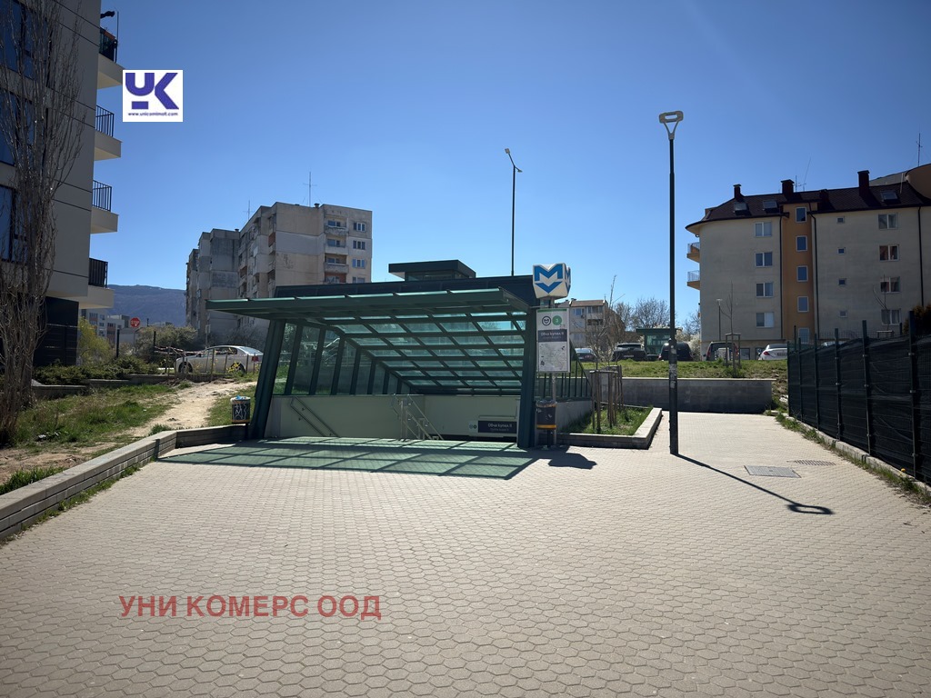 Продава ГАРАЖ, ПАРКОМЯСТО, гр. София, Медицинска академия, снимка 2 - Гаражи и паркоместа - 54215663