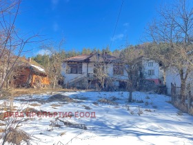 Продажба на имоти в с. Ново село, област София - изображение 1 