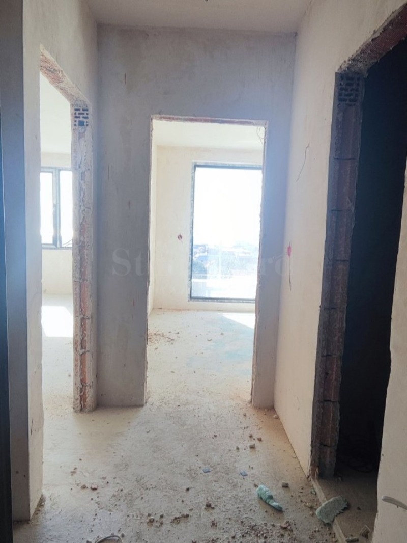 Продава 2-СТАЕН, гр. Бургас, Сарафово, снимка 3 - Апартаменти - 51593621