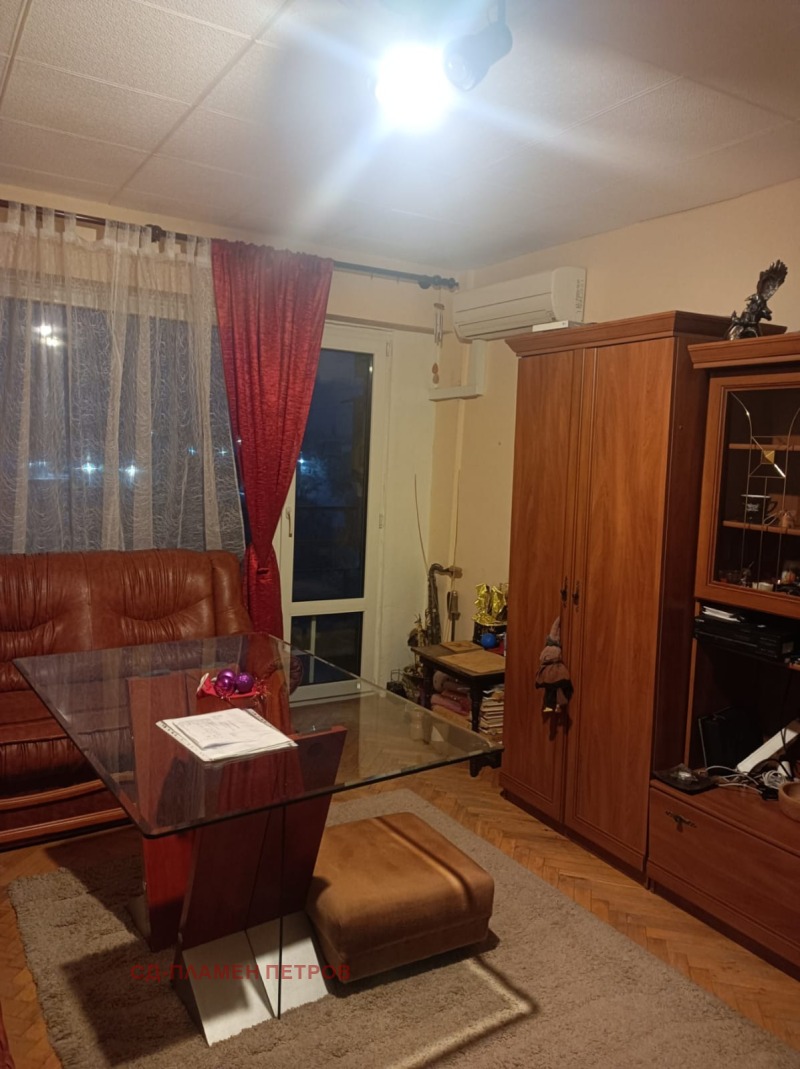 Продава 3-СТАЕН, гр. Шумен, Тракия, снимка 4 - Aпартаменти - 49228985