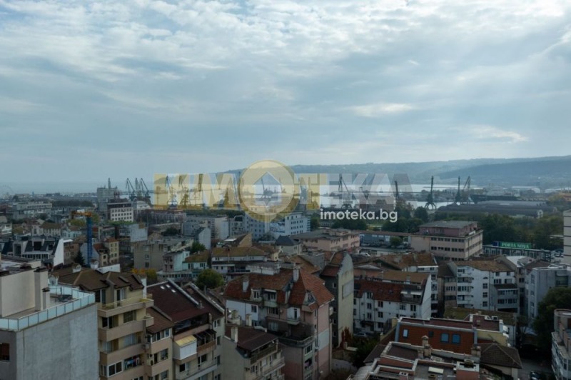 Продава 3-СТАЕН, гр. Варна, Операта, снимка 2 - Апартаменти - 52413381