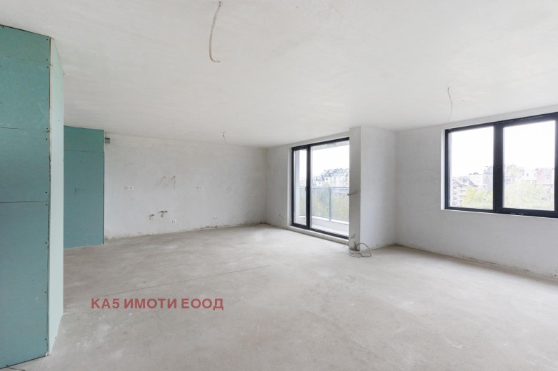 À venda  Mais de 3 quartos Sofia , Centar , 155 m² | 82184372 - imagem [3]