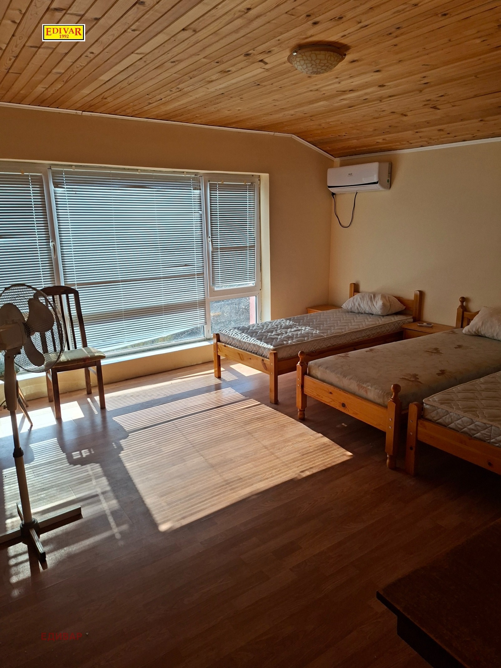 Продава КЪЩА, гр. Каварна, област Добрич, снимка 13 - Къщи - 53559186