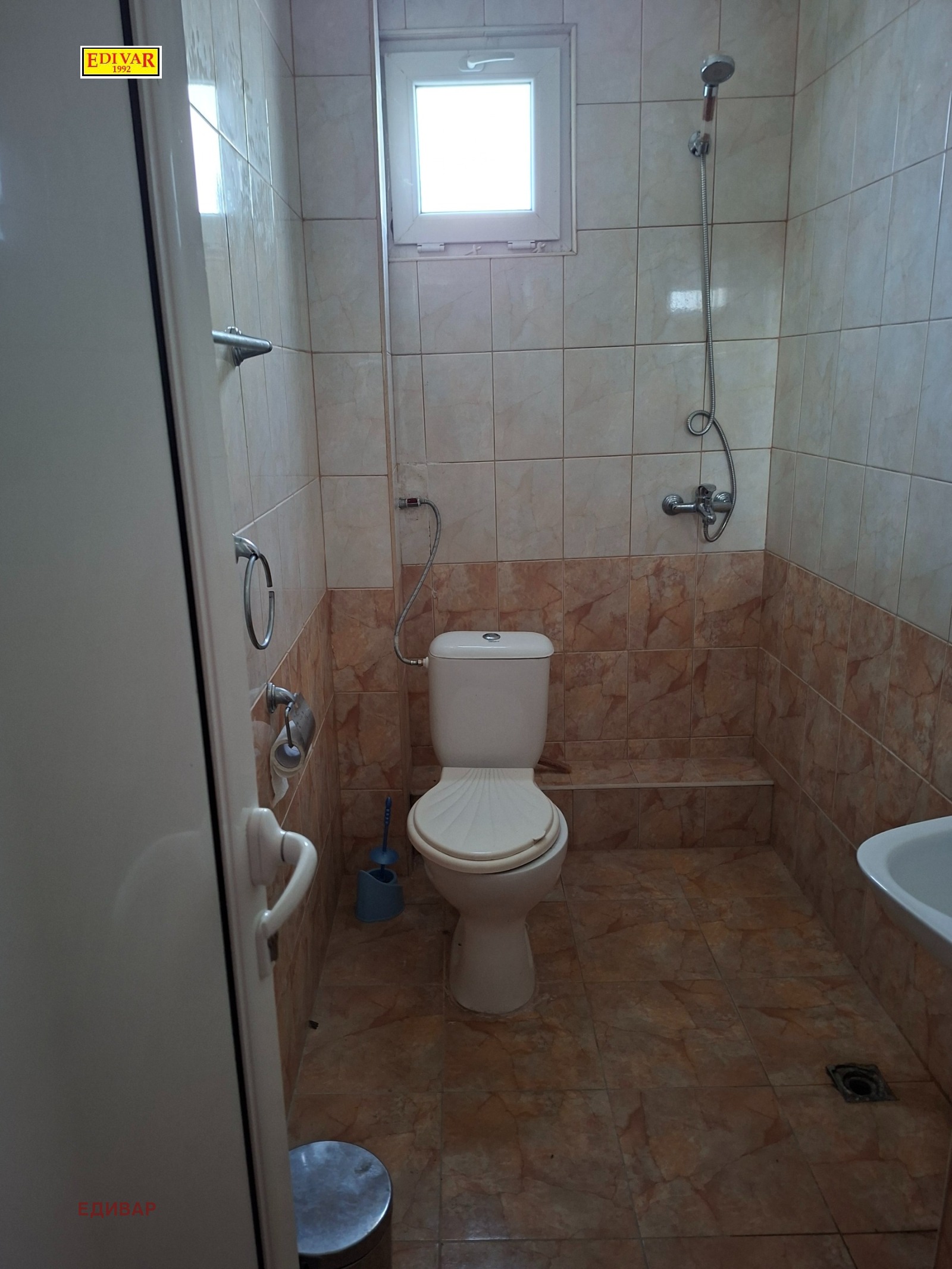 Продава КЪЩА, гр. Каварна, област Добрич, снимка 6 - Къщи - 53559186