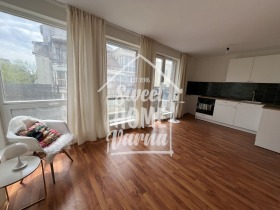 1 slaapkamer Ljatno kino Trakija, Varna 3