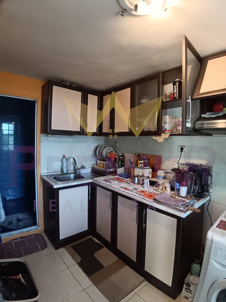 Продава КЪЩА, гр. Варна, Свети Никола, снимка 10 - Къщи - 55517014