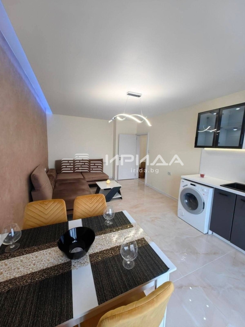 Продава 2-СТАЕН, гр. София, Младост 2, снимка 2 - Апартаменти - 53515783