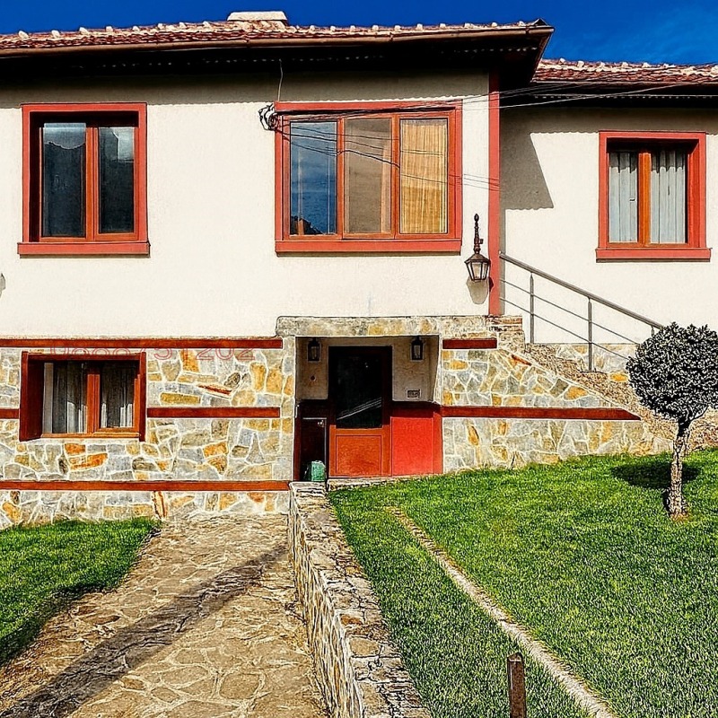 Продава КЪЩА, гр. Малко Търново, област Бургас, снимка 2 - Къщи - 52784603