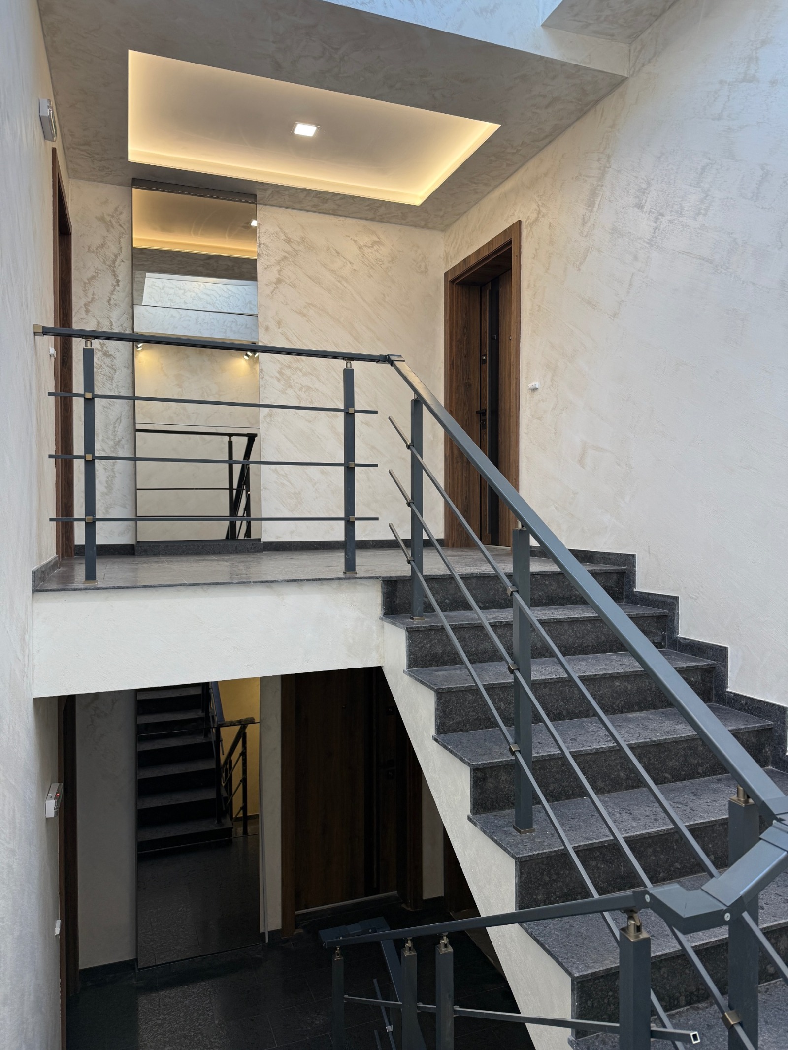 Продава 2-СТАЕН, гр. Перник, Център, снимка 9 - Апартаменти - 52396808