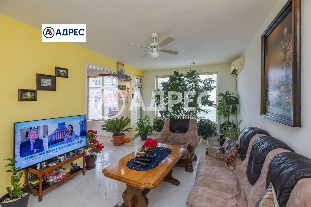 Продава МНОГОСТАЕН, гр. Варна, Операта, снимка 2 - Апартаменти - 54075413