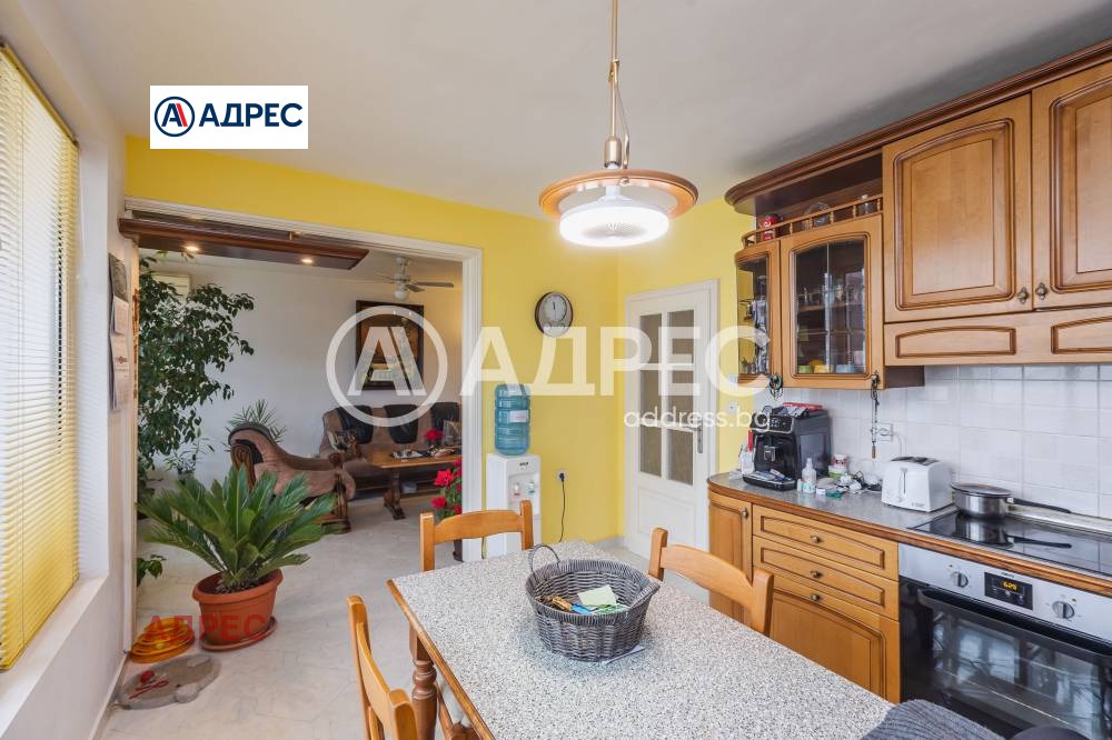 Продава МНОГОСТАЕН, гр. Варна, Операта, снимка 3 - Апартаменти - 54075413