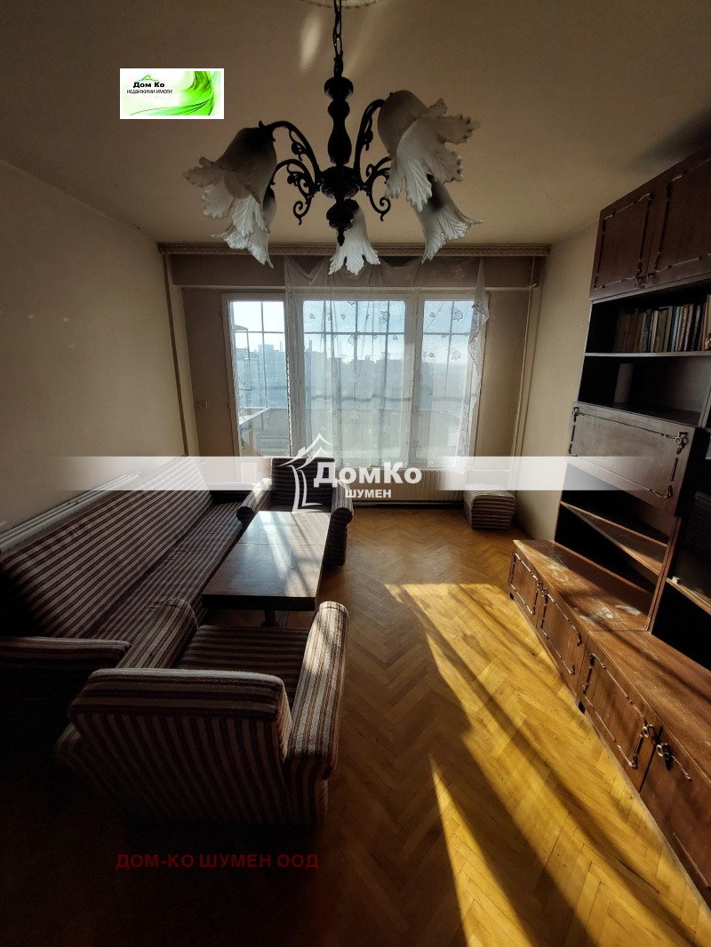 Продава  2-стаен град Шумен , Тракия , 63 кв.м | 77092344