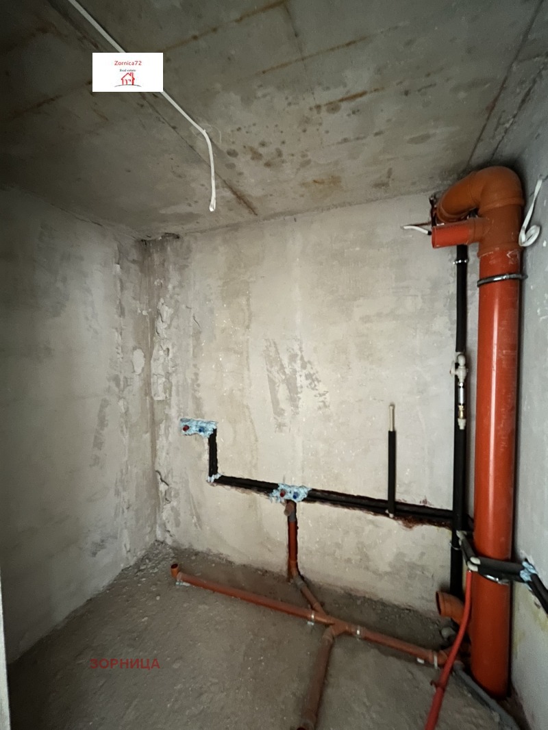 En venta  1 dormitorio Sofia , Mladost 1 , 84 metros cuadrados | 24540152 - imagen [10]
