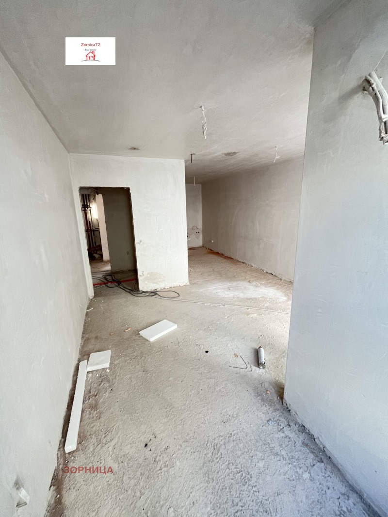 En venta  1 dormitorio Sofia , Mladost 1 , 84 metros cuadrados | 24540152 - imagen [14]