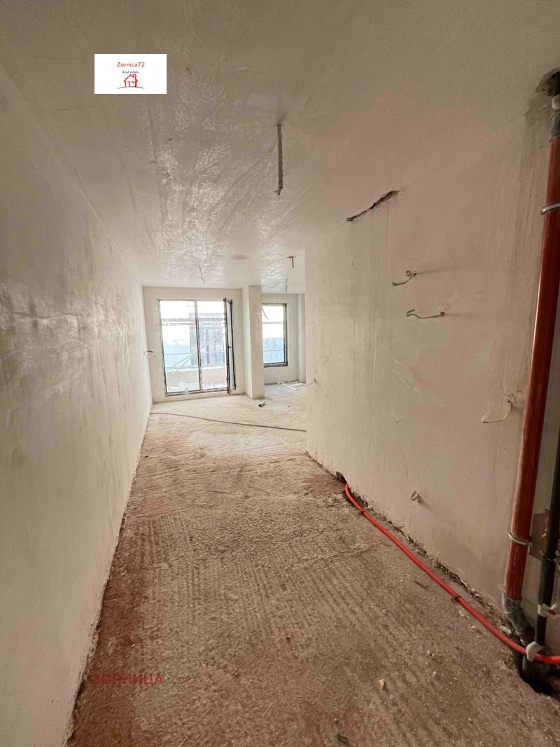 En venta  1 dormitorio Sofia , Mladost 1 , 84 metros cuadrados | 24540152 - imagen [13]