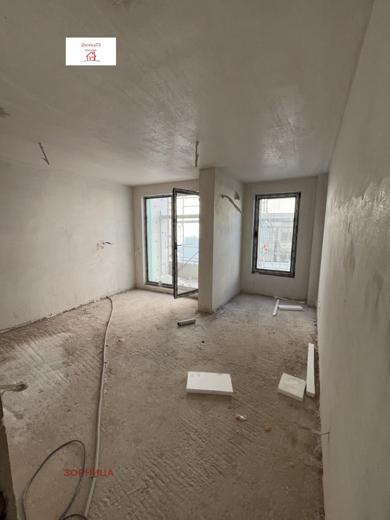 En venta  1 dormitorio Sofia , Mladost 1 , 84 metros cuadrados | 24540152 - imagen [6]