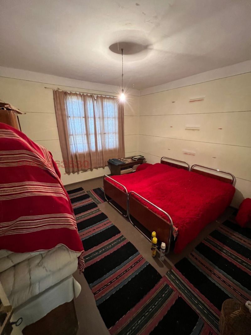 Продава КЪЩА, с. Дивля, област Перник, снимка 7 - Къщи - 52779142