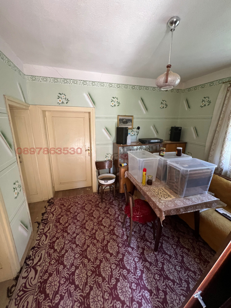 Продава КЪЩА, с. Дивля, област Перник, снимка 8 - Къщи - 52779142