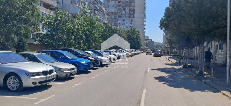 Till salu  Гараж, Паркомясто Varna , Vazrajdane 1 , 37 kvm | 35566839 - bild [2]