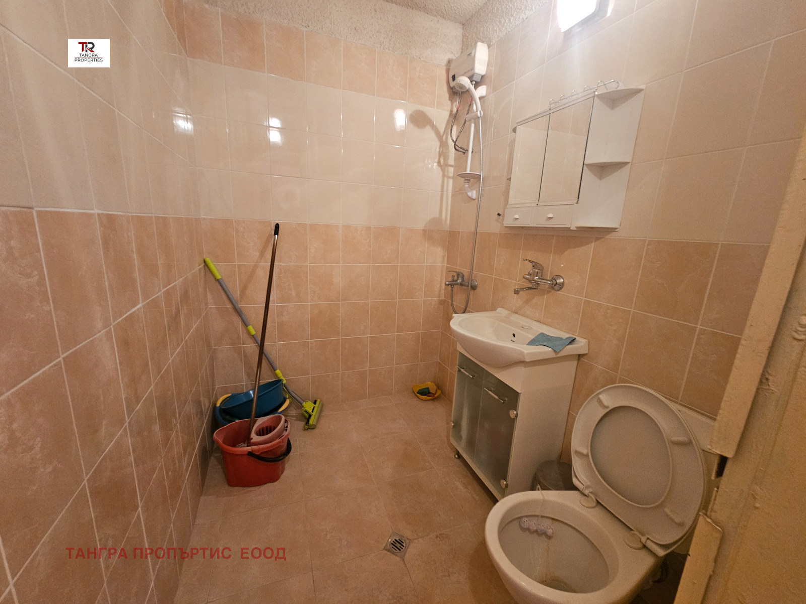 Продава 1-СТАЕН, гр. Радомир, област Перник, снимка 6 - Апартаменти - 53989366