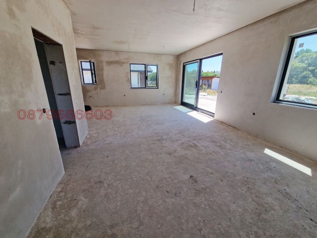 Продава КЪЩА, гр. Божурище, област София област, снимка 5 - Къщи - 56123854