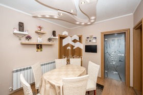 Piso de la casa Stamboliyski, región Plovdiv