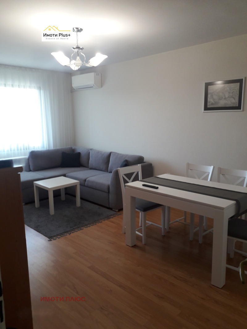 De vânzare  1 dormitor Șumen , 5-ti polc , 67 mp | 72645765 - imagine [2]