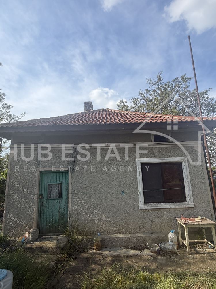 Продава КЪЩА, с. Равнец, област Добрич, снимка 3 - Къщи - 54627098