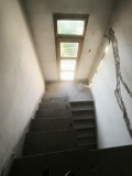 Продава ЕТАЖ ОТ КЪЩА, град Перник, Могиличе • 76000 € / 148643.08 лв. • 91998666 4